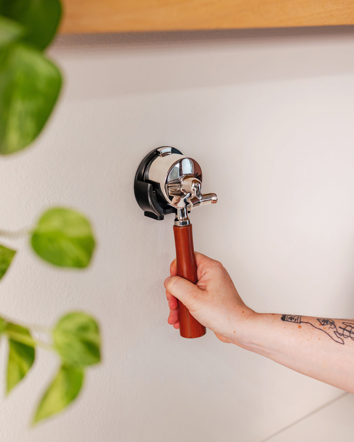 Portafilter wall mount