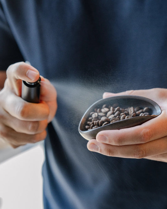 RDT spray gebruikt om water over je koffiebonen te sprayen