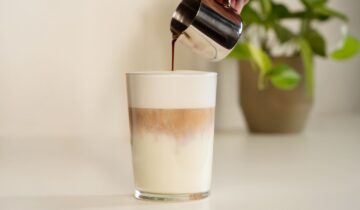 Latte Macchiato recept in 5 eenvoudige stappen