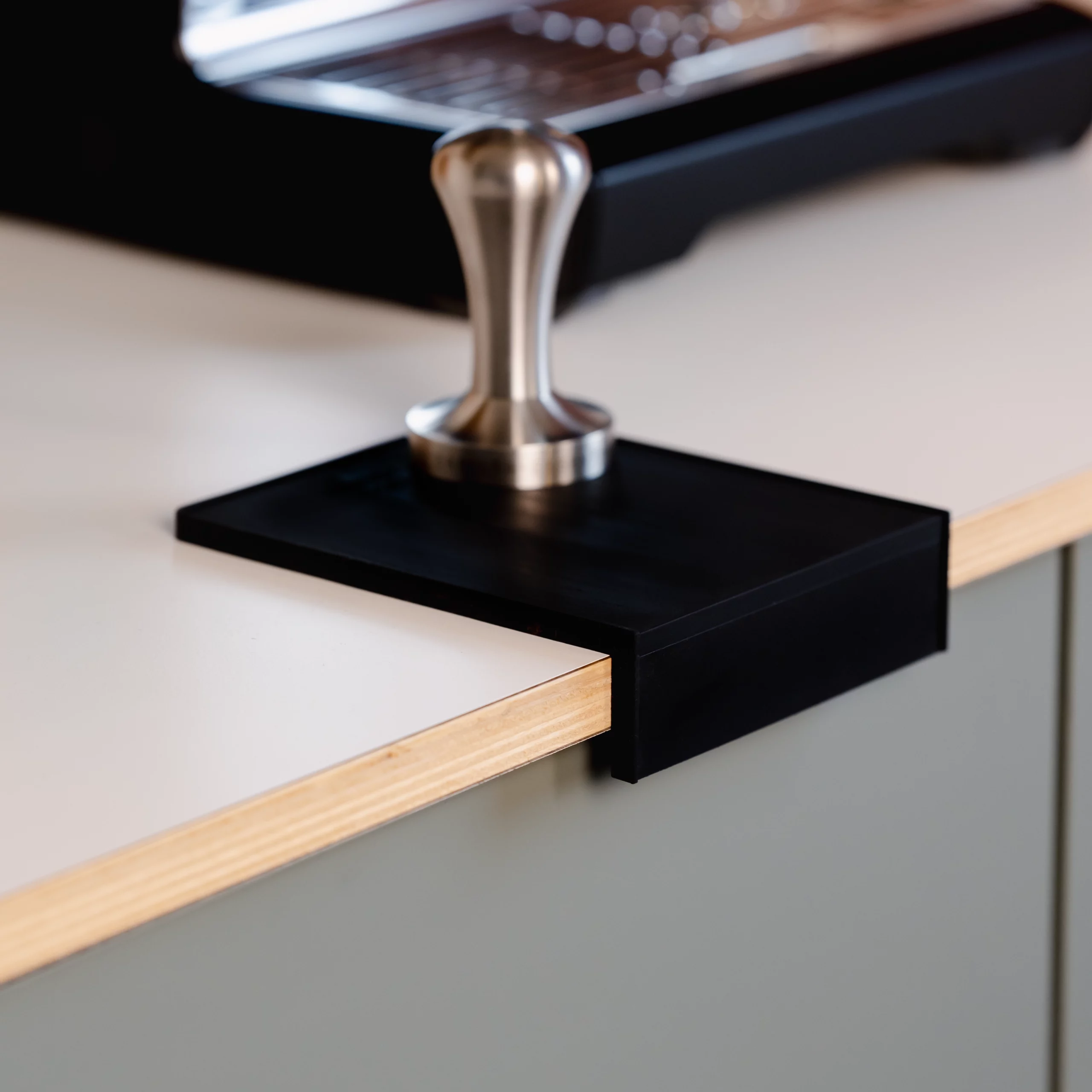 Tampermat met hoek (klein) met een RVS tamper