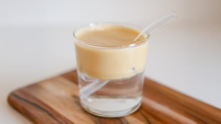 Lente koffie recept: Floating Espresso Tonic!